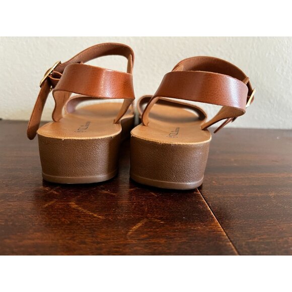 CL By Laundry GHYA Platform Sandals Womens Sz 10 Tan Vegan Buckle Strap Open Toe - Picture 12 of 14